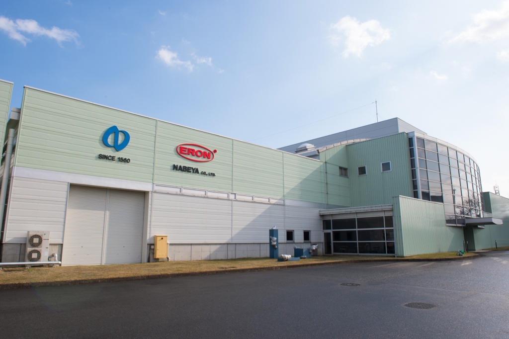 加工工場の設備をリニューアル!最新設備とシステムを導入し、品質と生産性の向上を行っています。
