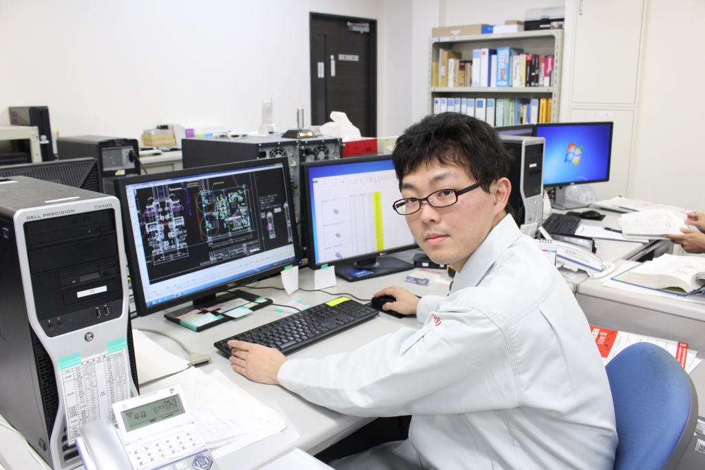 営業技術部　松岡秀樹（2014年入社）