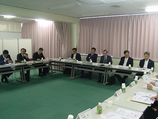平成23年度 教育部会中間報告 を開催