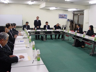 平成24年度 教育部会中間報告 を開催