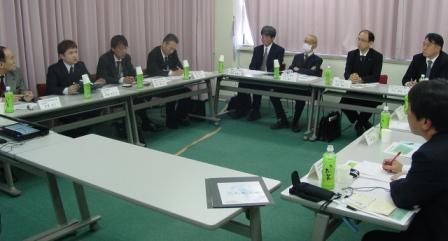 大学求人専門委員会を開催