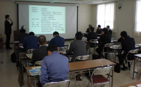 特別支援学校視察会を開催