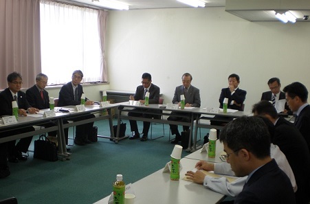 教育部会中間報告開催
