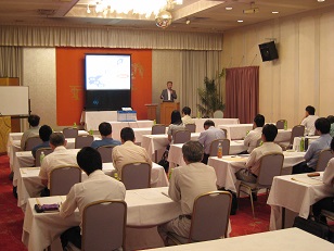 中濃支部「ストレスチェック義務化 最新情報セミナー」を開催