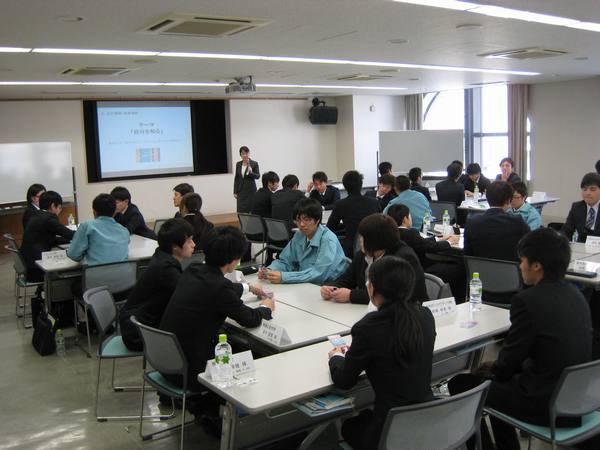 フレッシュマン研修 開催