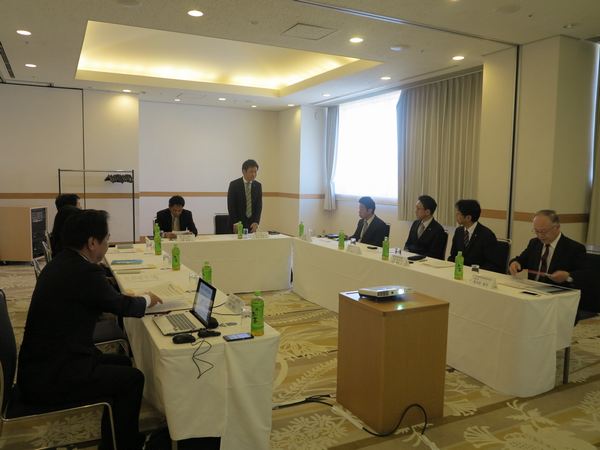 高校求人専門委員会を開催