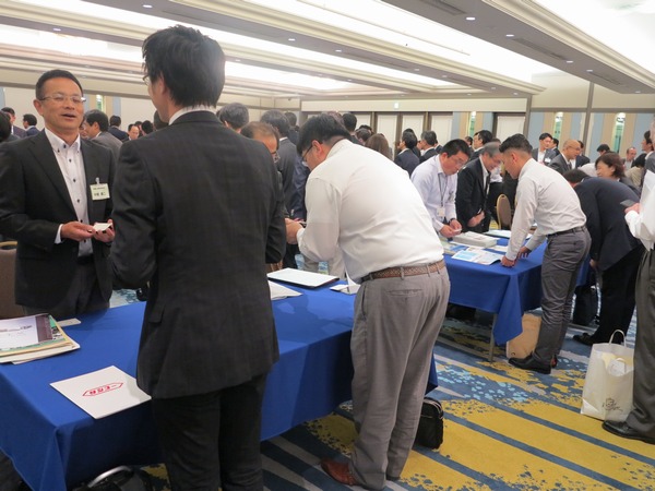 第53回 高校求人懇談会を開催