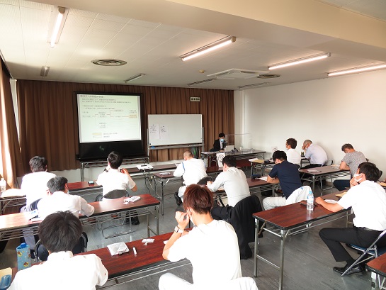 「体感型リーダーシップ養成講座」開催