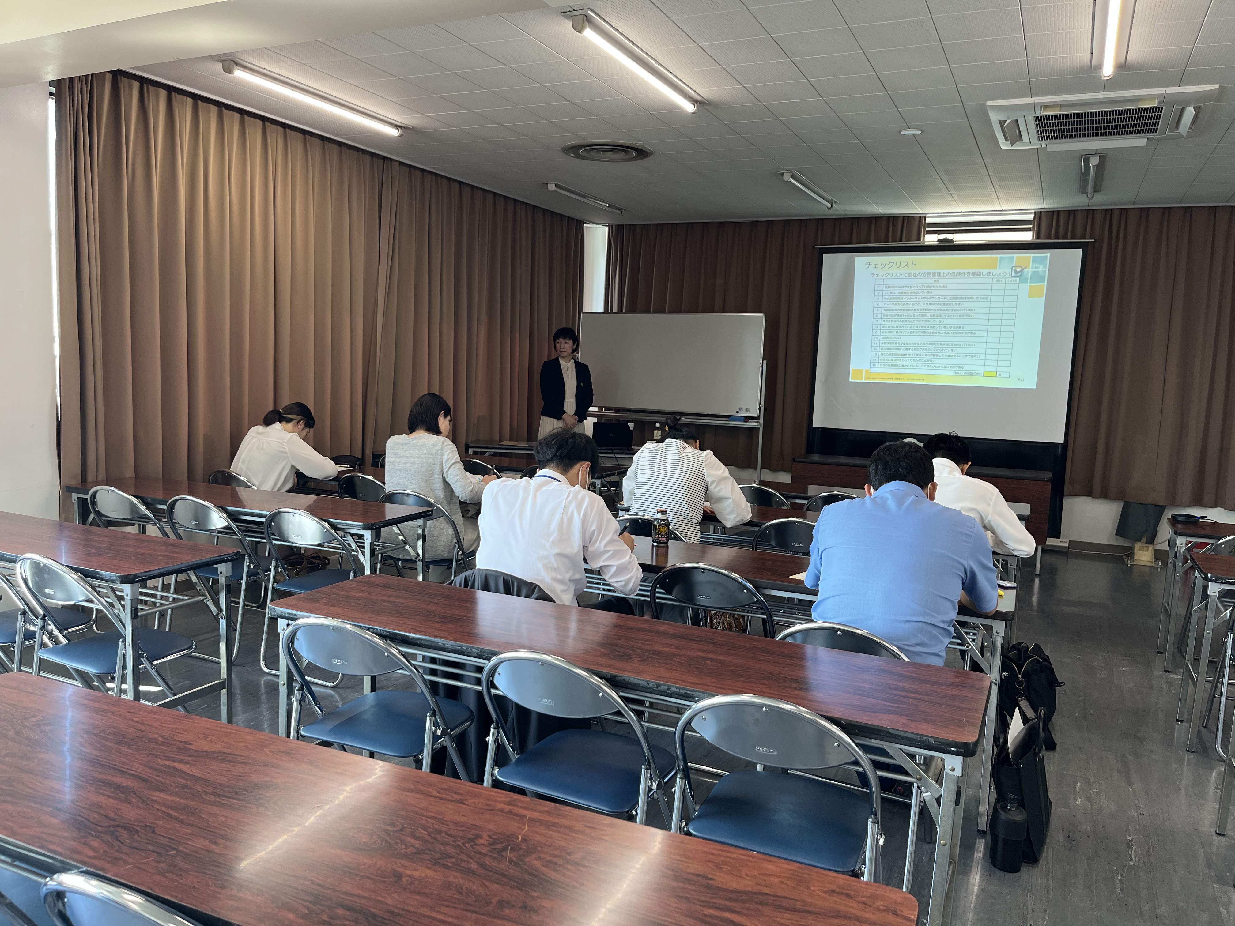 労務管理基礎セミナー②を開催