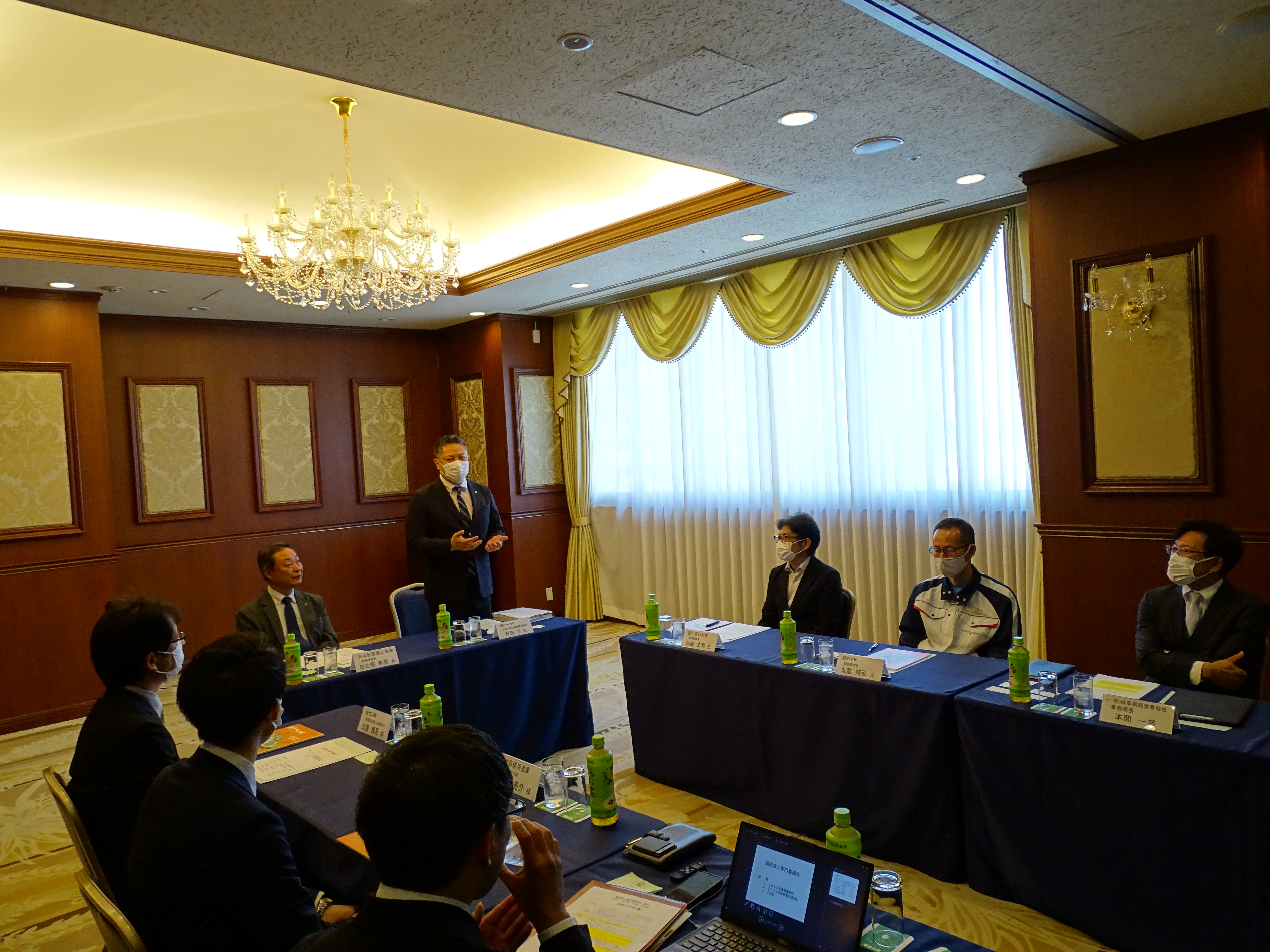 高校求人専門委員会